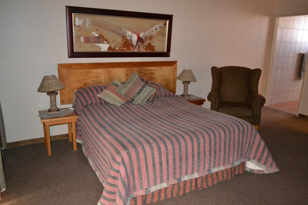 Jacaranda Lodge Polokwane Exterior photo
